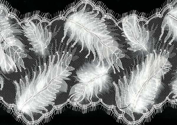 FEATHER EDGING - IVORY